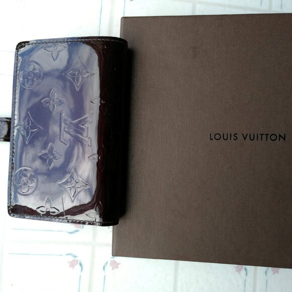 Louis Vuitton Vernis Patent Leather Hand purse - Picture 8 of 14